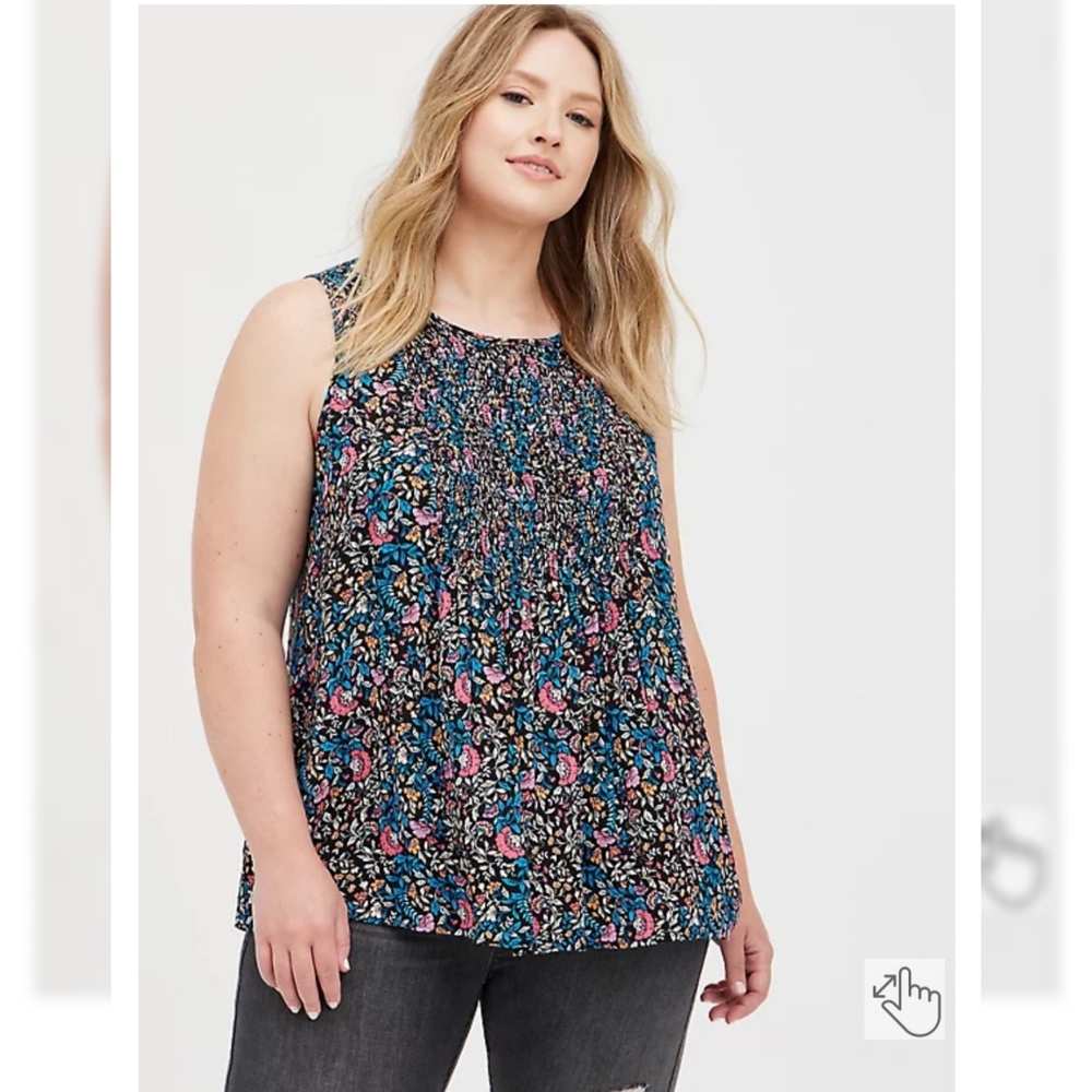Torrid Floral Crinkle Gauze Smocked Tank